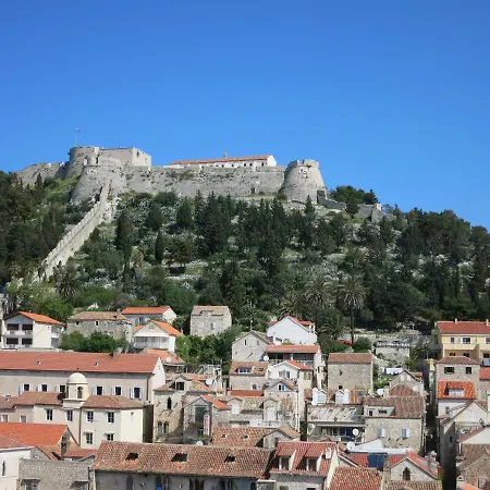 Sime's Down Town Casa de hóspedes Hvar Town